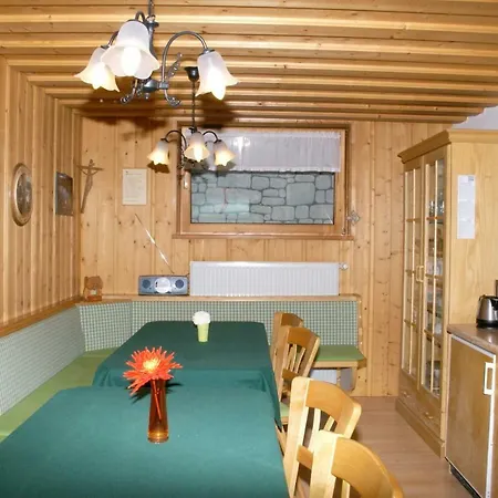 Гостевой дом Privatpension Bergschutz 3*